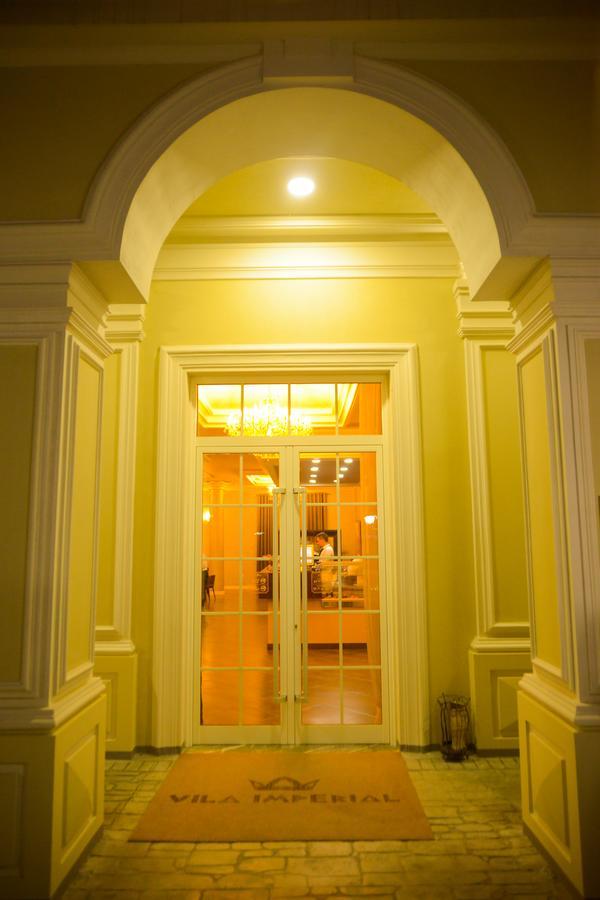 Hotel Vila Imperial Elbasan Bagian luar foto