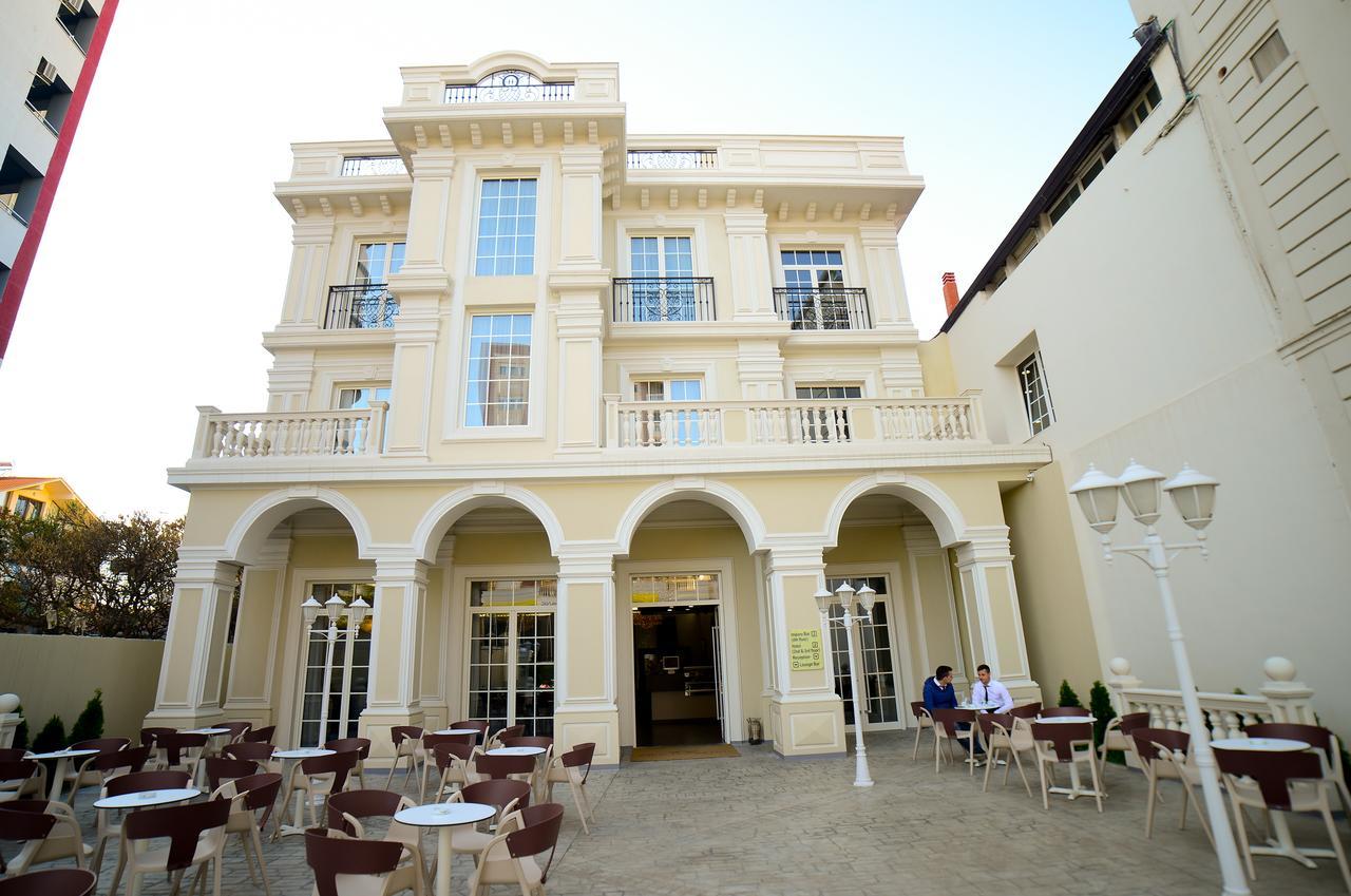 Hotel Vila Imperial Elbasan Bagian luar foto
