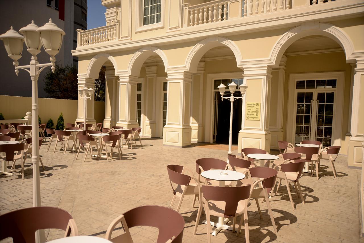 Hotel Vila Imperial Elbasan Bagian luar foto