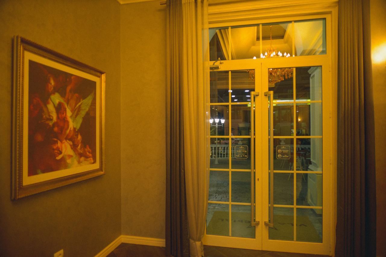 Hotel Vila Imperial Elbasan Bagian luar foto